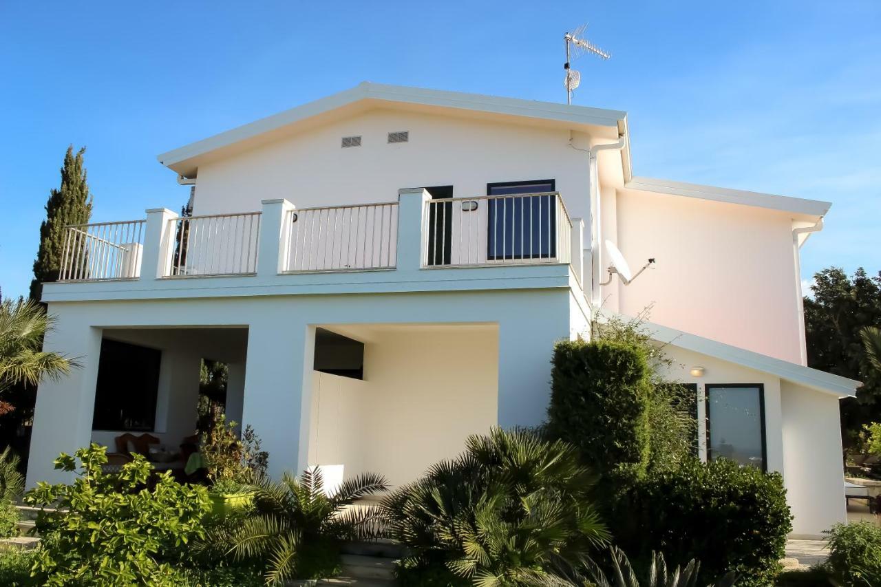 Villa Eleonora 마리나디라구사 외부 사진